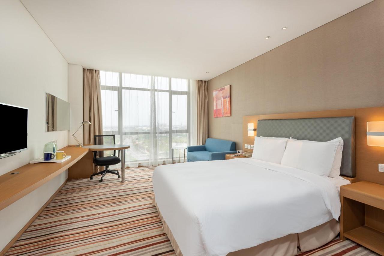 Holiday Inn Express Shanghai Jiading Industry Park By Ihg Zewnętrze zdjęcie