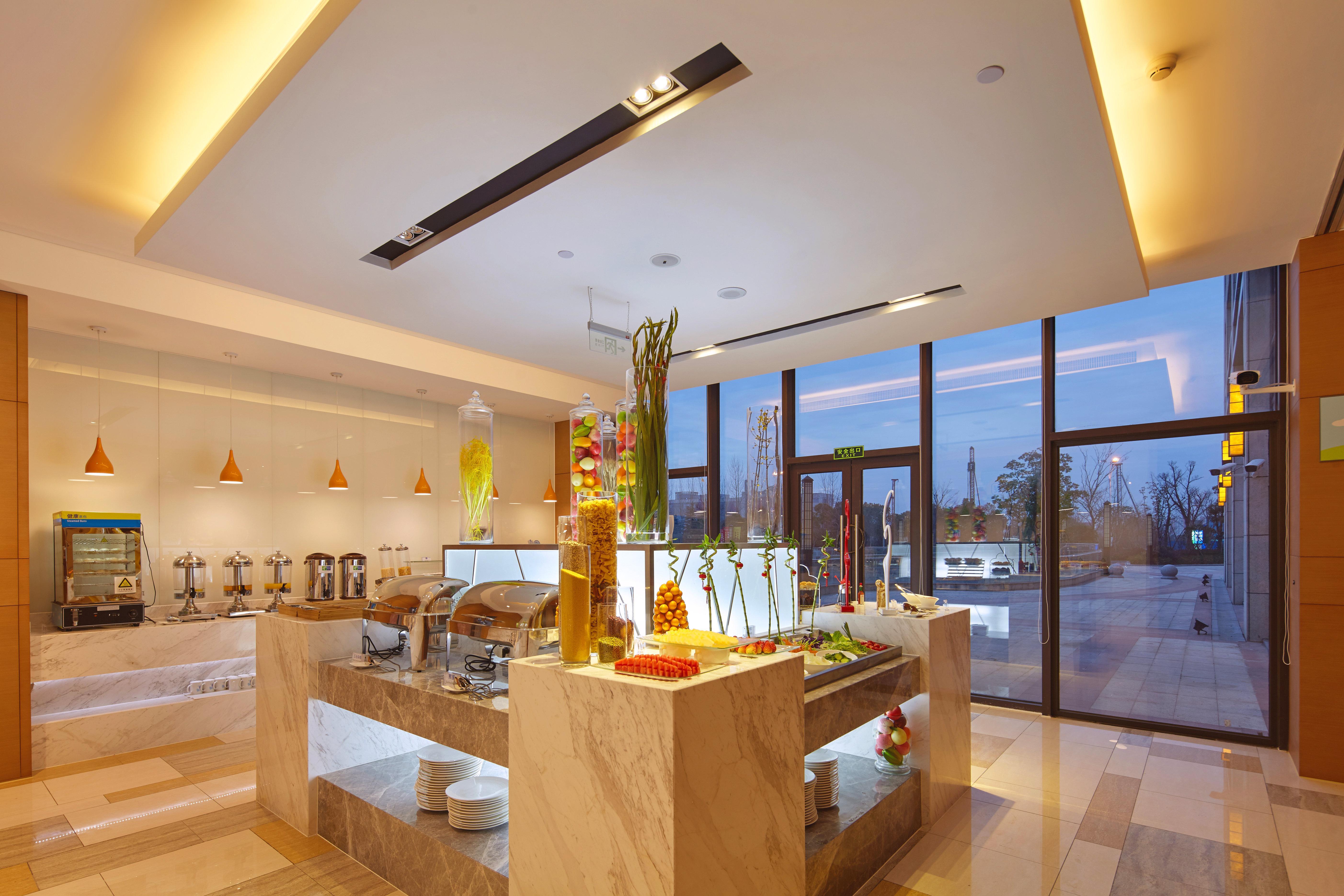 Holiday Inn Express Shanghai Jiading Industry Park By Ihg Zewnętrze zdjęcie