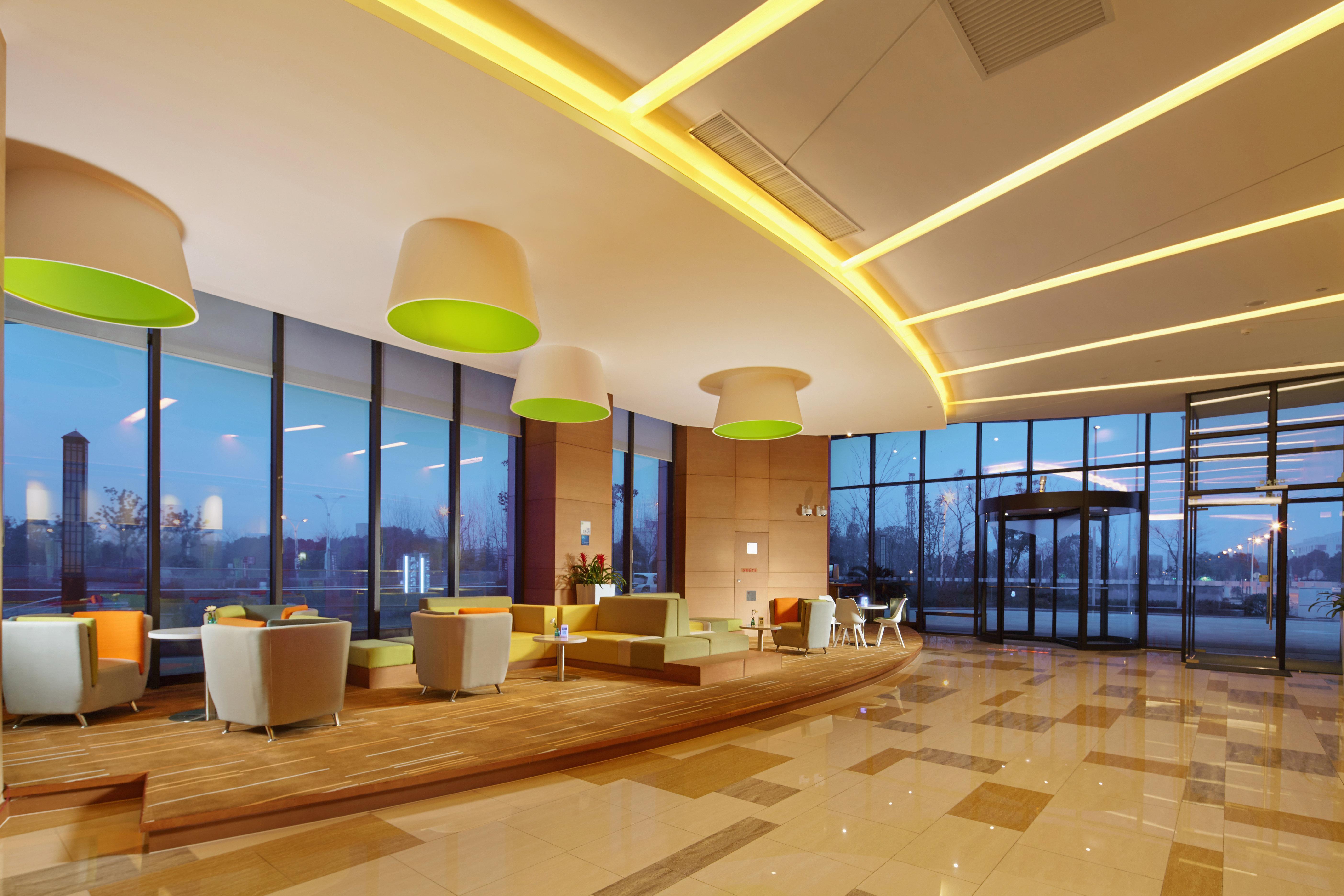 Holiday Inn Express Shanghai Jiading Industry Park By Ihg Zewnętrze zdjęcie