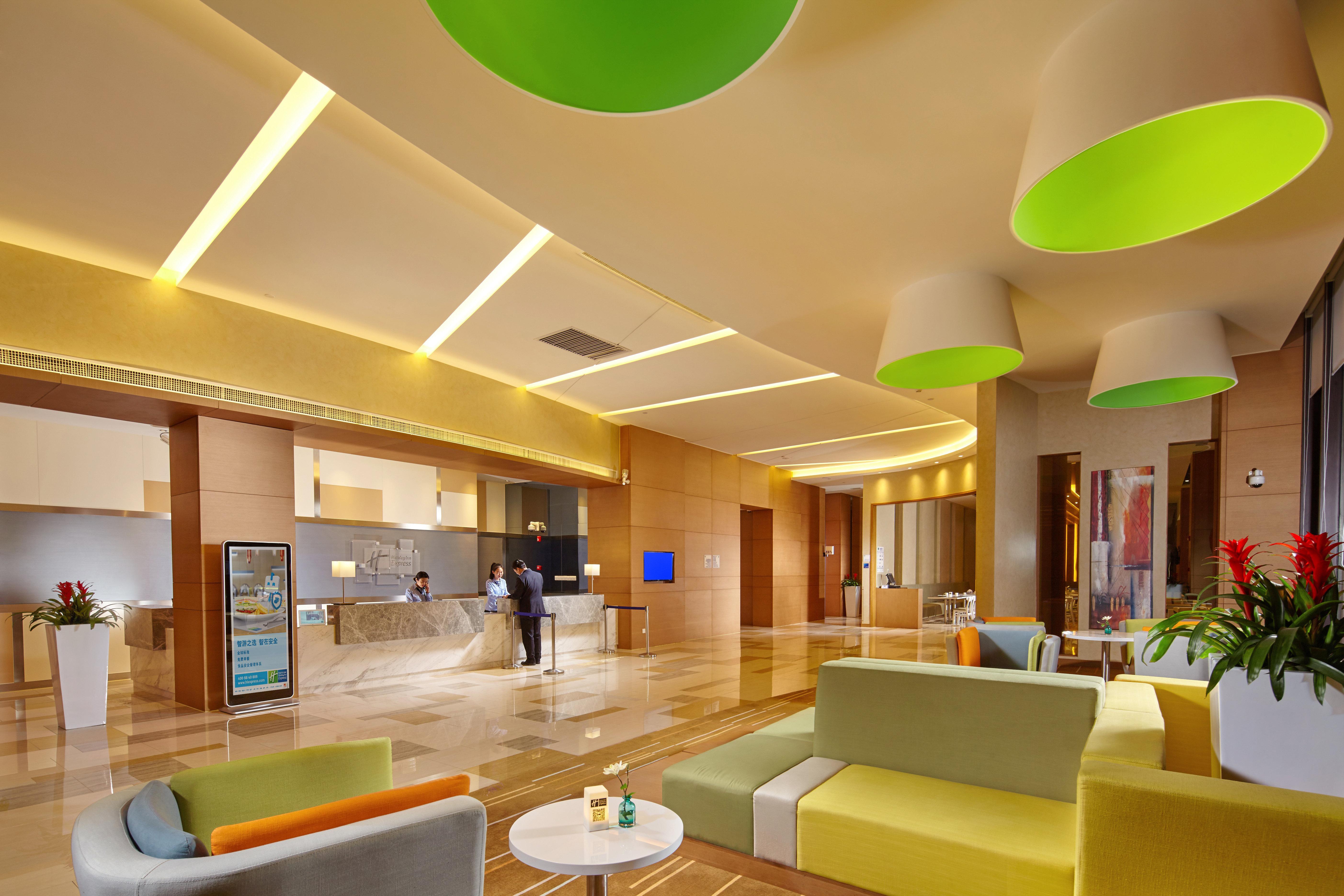 Holiday Inn Express Shanghai Jiading Industry Park By Ihg Zewnętrze zdjęcie